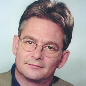Peter Normann Waage